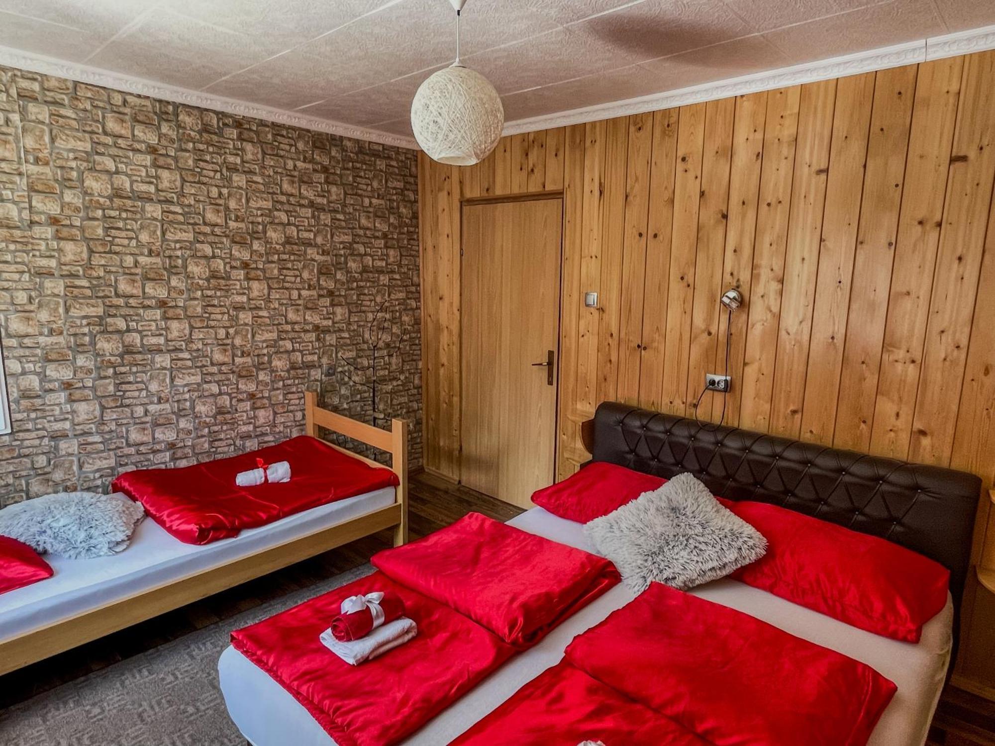Apartment Phoenix No.12 Korenica Bagian luar foto
